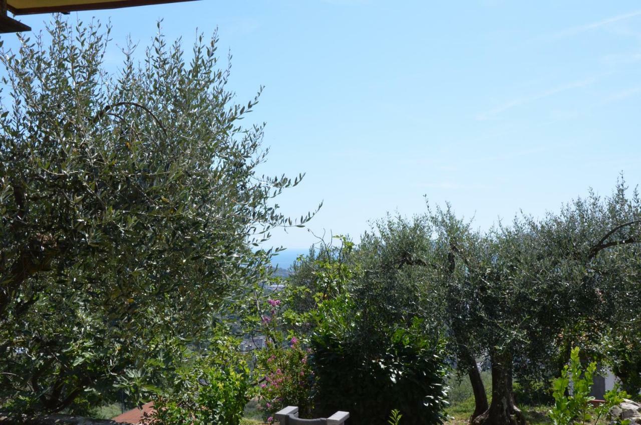 La Casa Con Vista Di Emma Διαμέρισμα Vezzano Ligure Εξωτερικό φωτογραφία